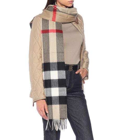 burberry 8018175|Burberry Black Label 8018175 Cashmere Mega Check Scarf.